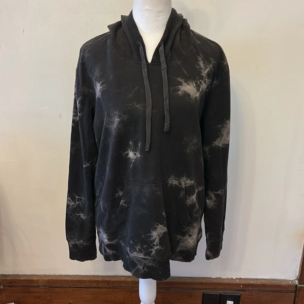 Jane and Delancey black hooded lightweight sweatshirt Size L EUC - Picture 2 of 8